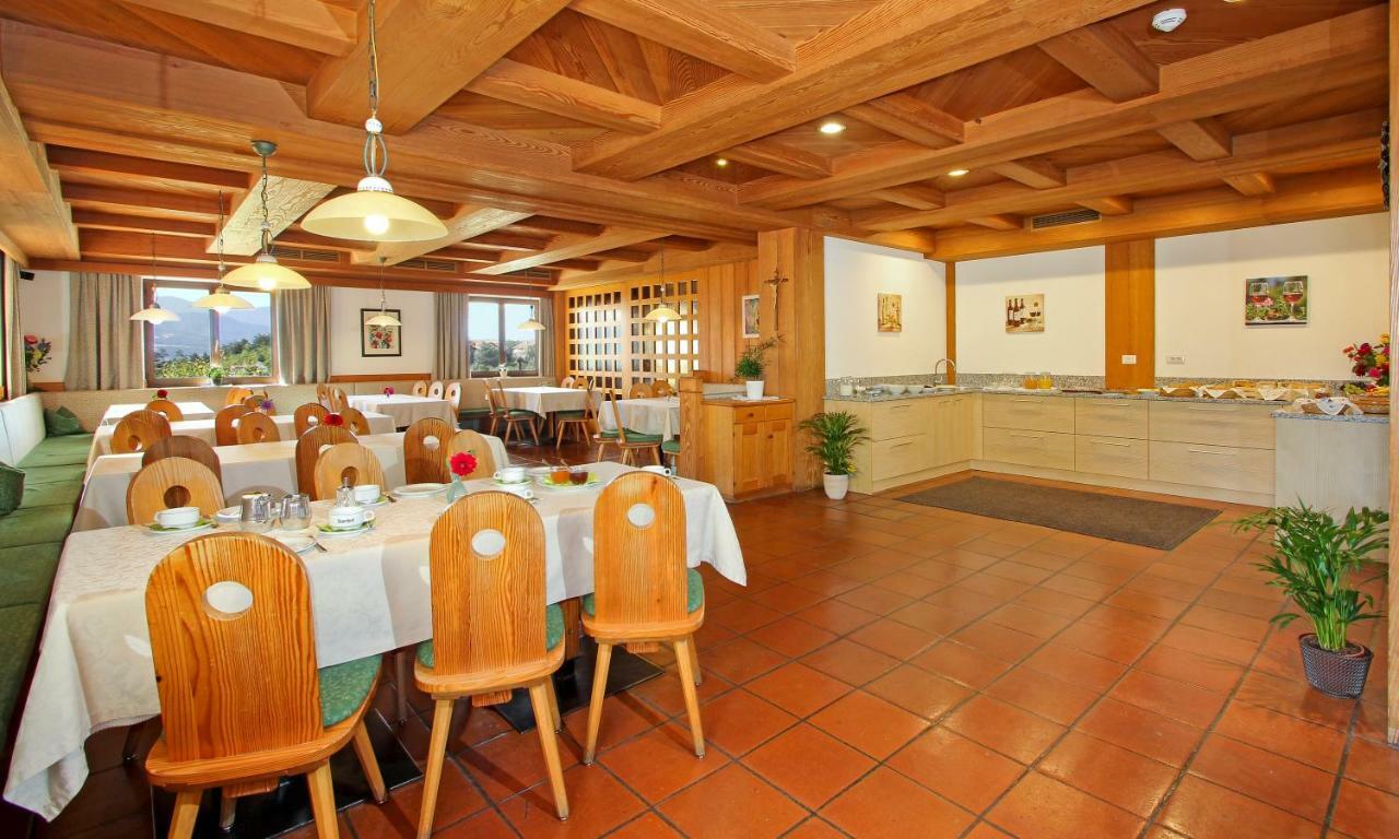 Pension Auerhof Natz-Schabs ภายนอก รูปภาพ