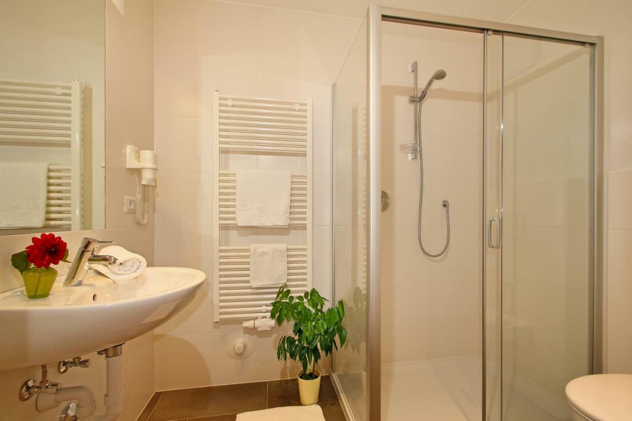 Pension Auerhof Natz-Schabs ภายนอก รูปภาพ